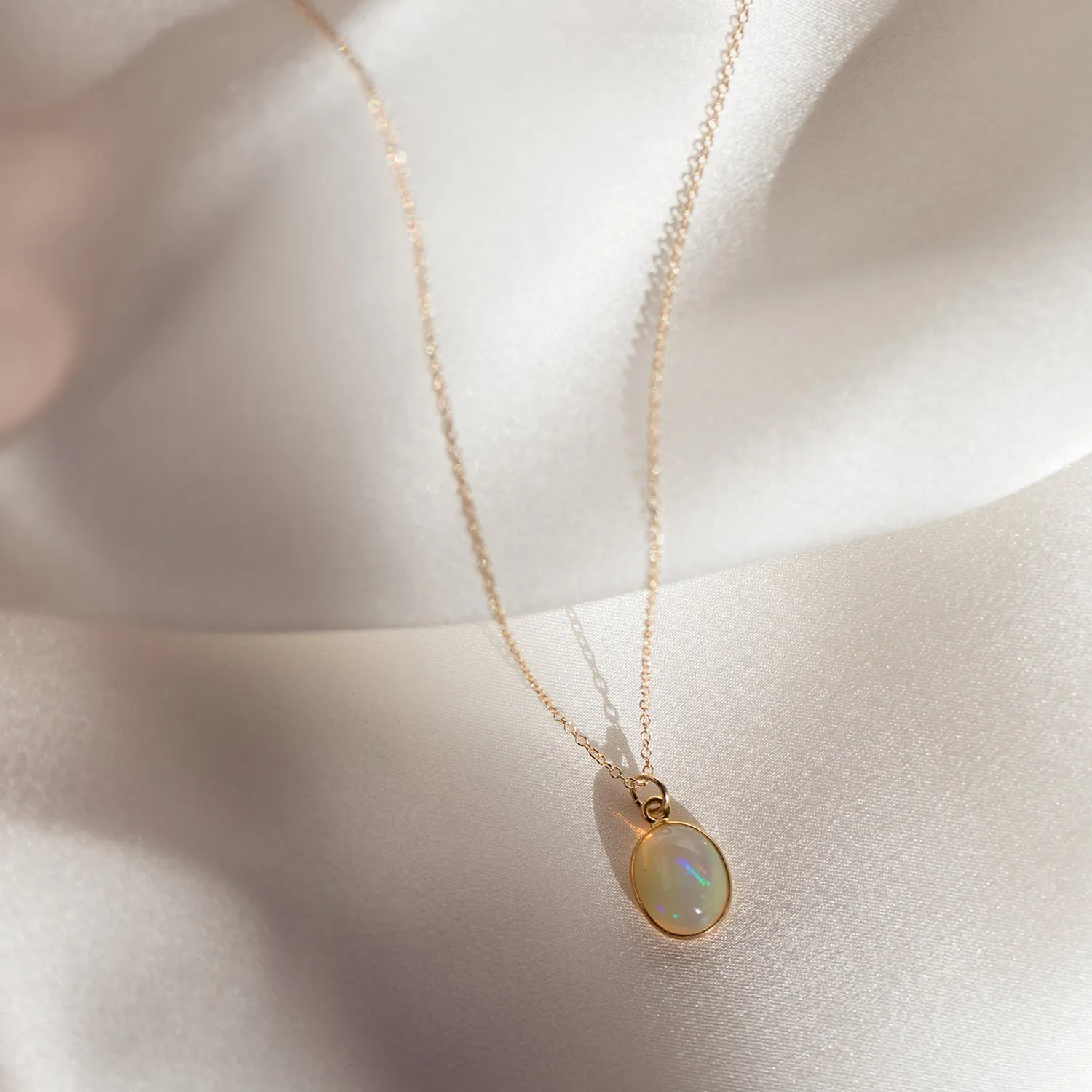 Cabochon Necklace | 14k Gold & Opal