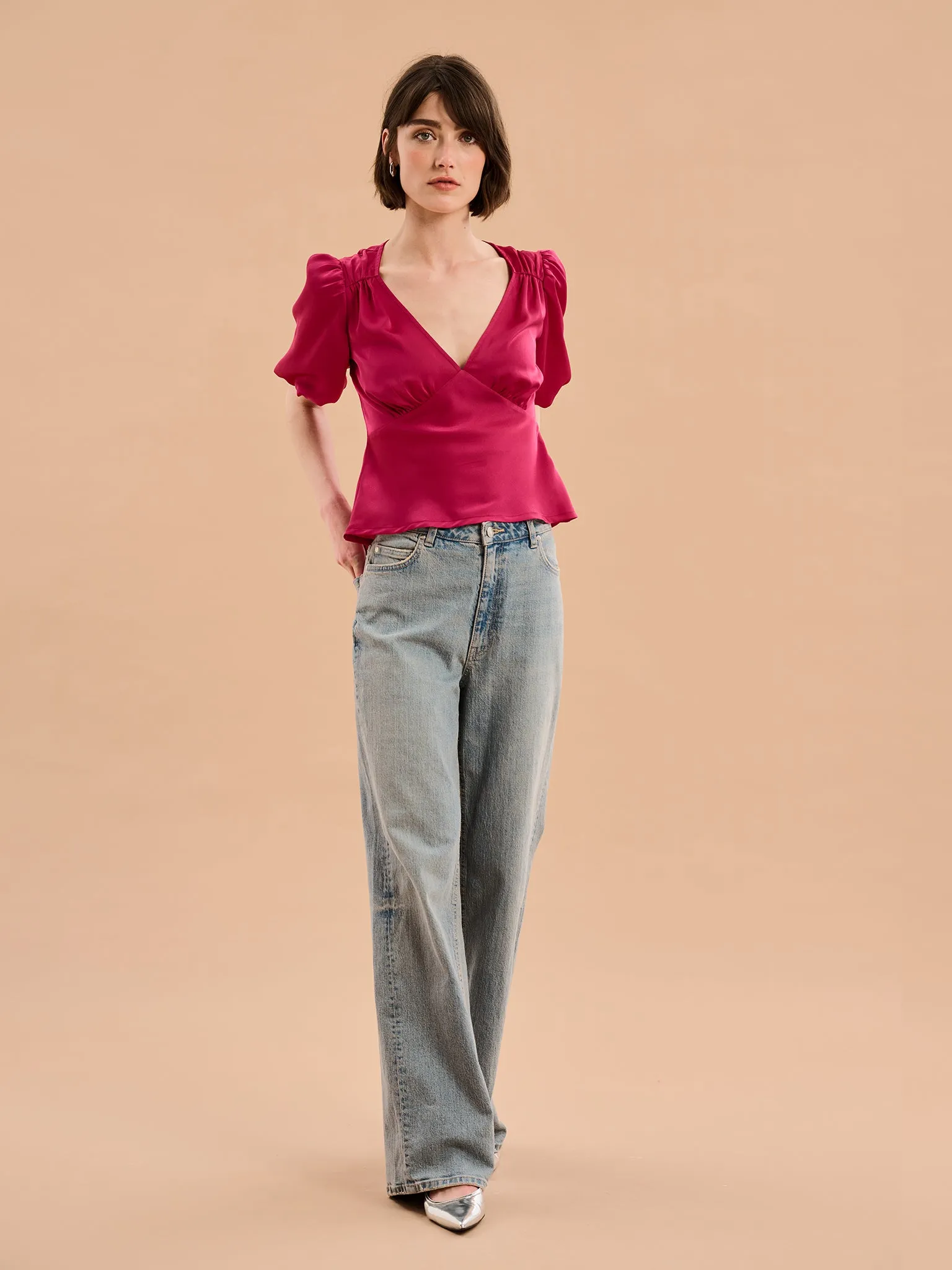 Cressida Puff Sleeve Top in Magenta