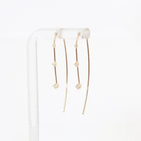 Graduated Three Prong Diamond Wire Earrings