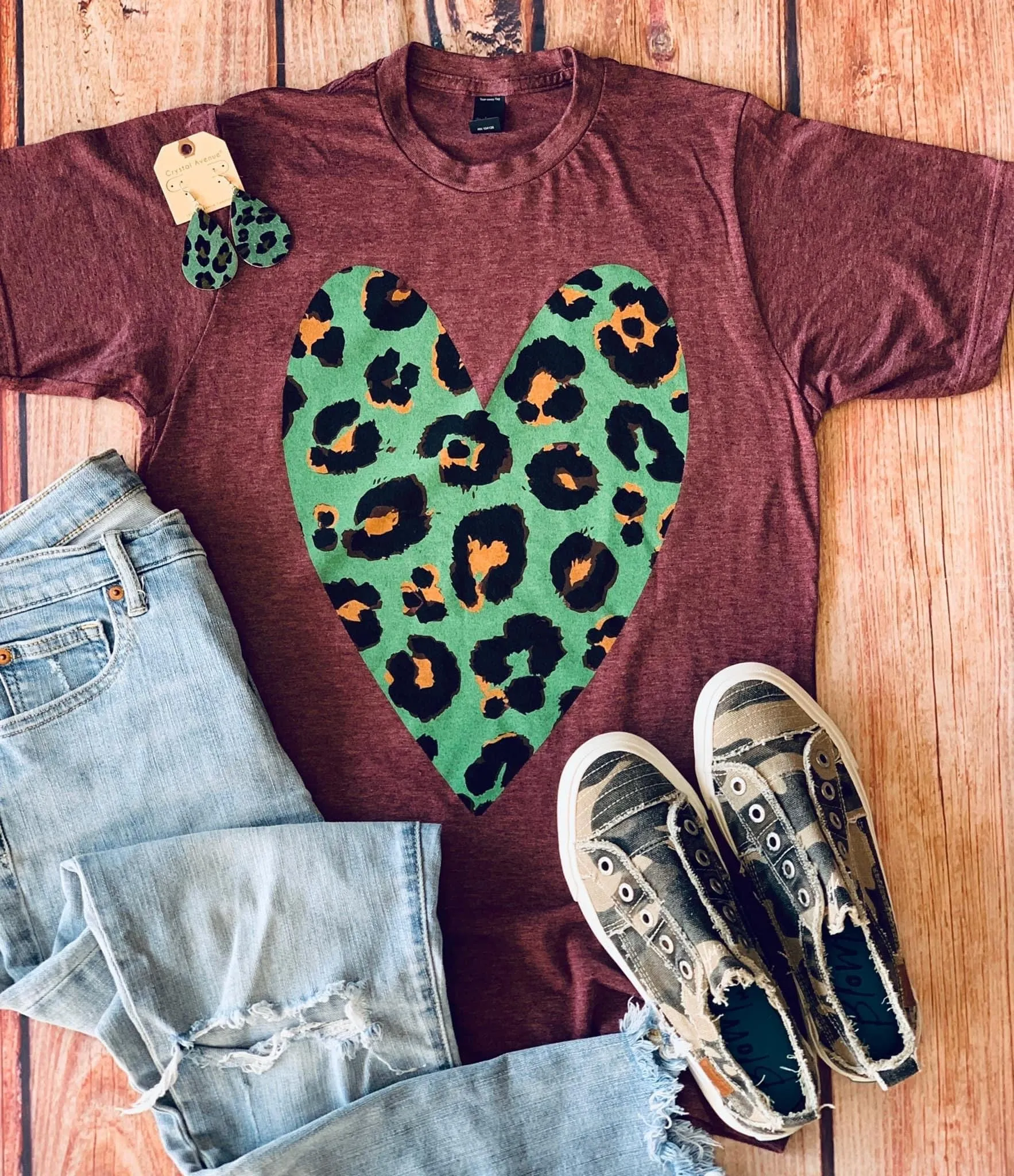 Leopard heart TEE   burgundy/teal