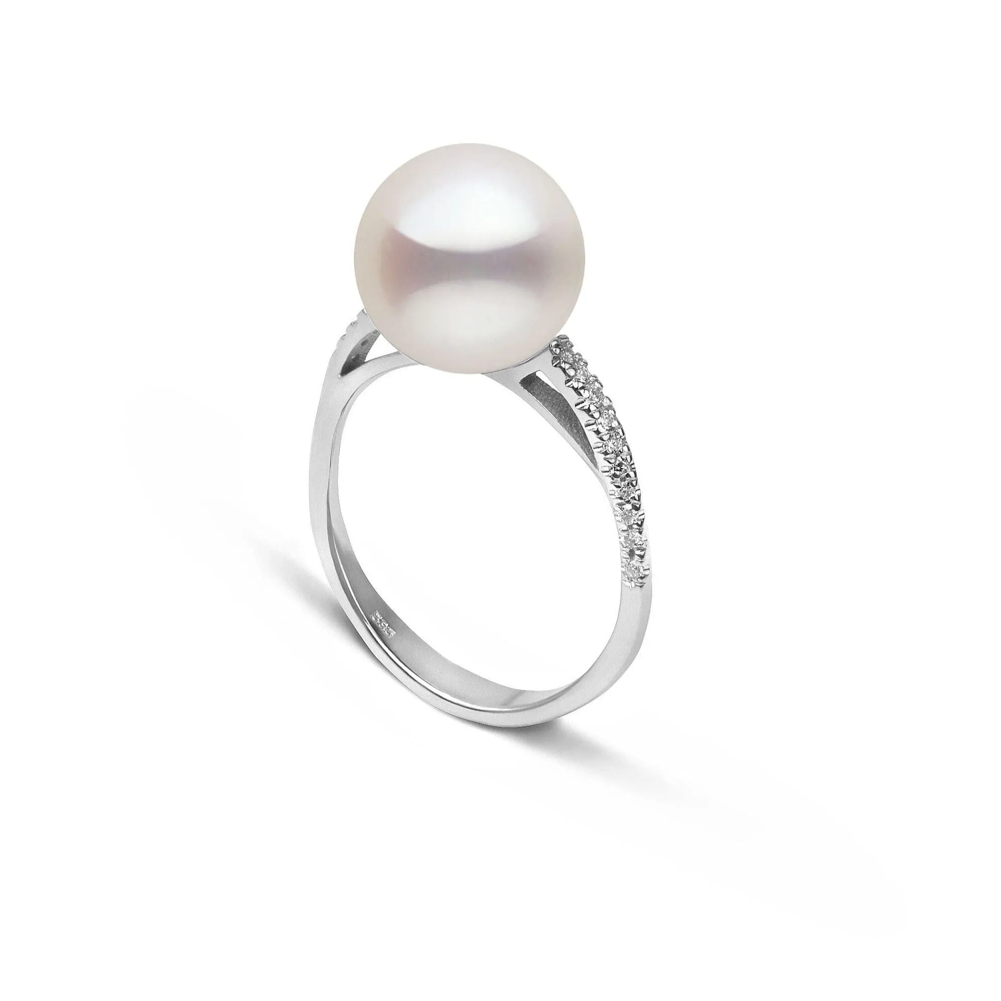 Pirouette Collection 10.0-11.0 mm White Freshadama Pearl and Diamond Ring