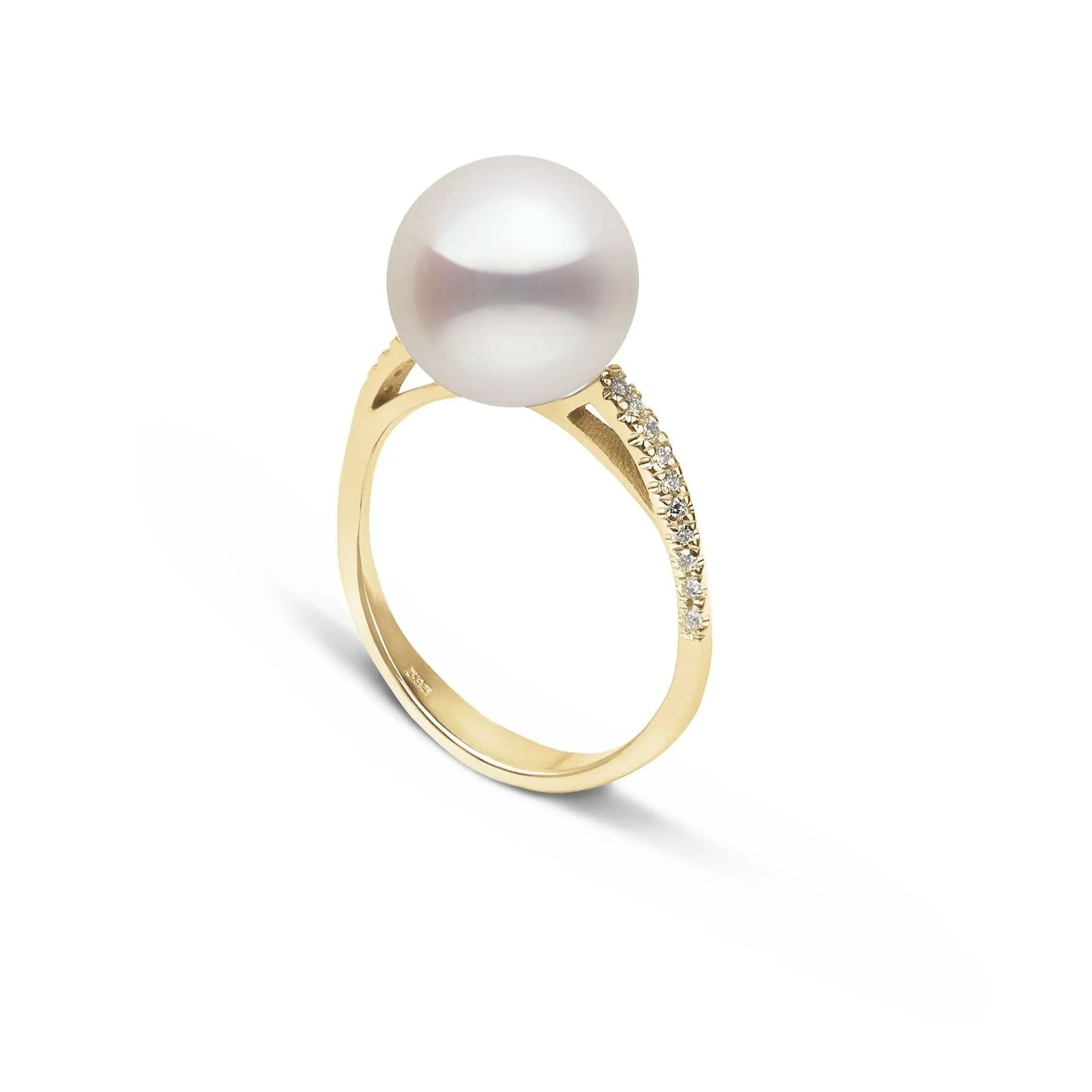 Pirouette Collection 10.0-11.0 mm White Freshadama Pearl and Diamond Ring