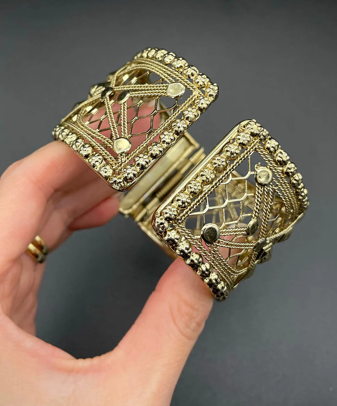 【USA輸入】ヴィンテージ フィリグリー フリンジ バングル/Vintage Filigree Fringe Bangle